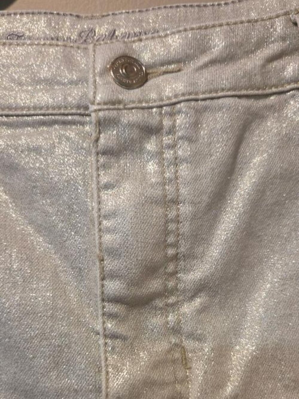 Tommy Bahama Boracay Metallic High-Rise Ankle Jeans - Picture 4 of 9